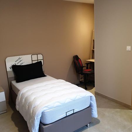 Appartement Sci Emel à Le Creusot Extérieur photo